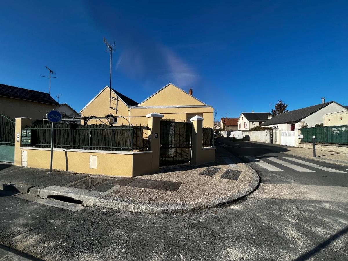 Studios Au Quartier Pavillonnaire Rue D Ambert Orléans Eksteriør bilde